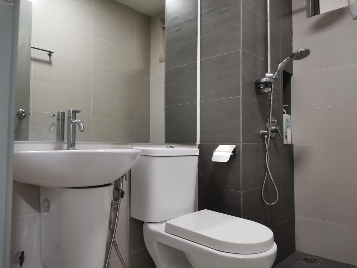 Studio Apartment Cyberjaya Near Bus Terminal Екстер'єр фото